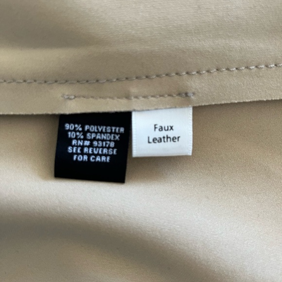 Jacket - Picture 2 of 4